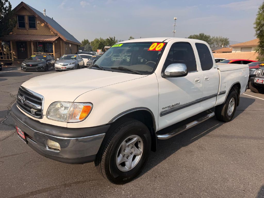2000 Toyota Tundra Image 3