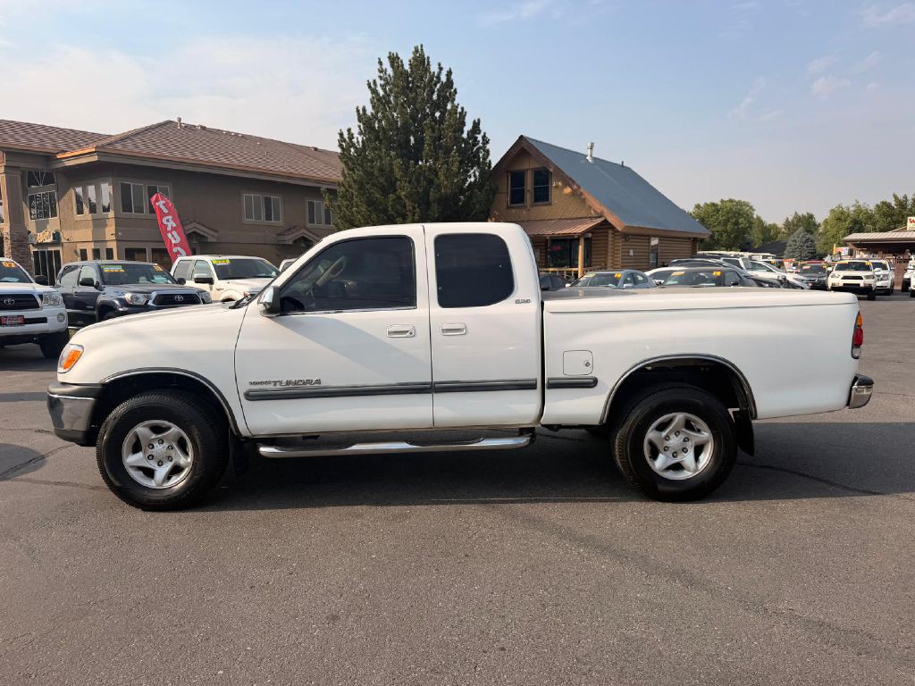 2000 Toyota Tundra Image 4