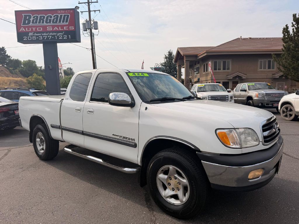 2000 Toyota Tundra Image 9