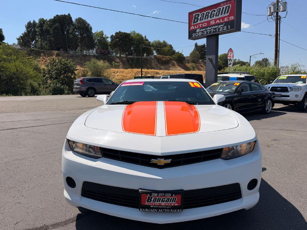 2014 Chevrolet Camaro Image 2