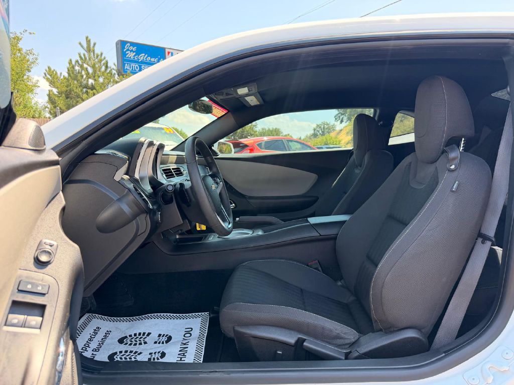 2014 Chevrolet Camaro Image 12