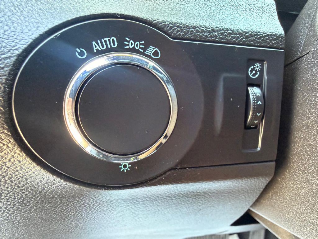 2014 Chevrolet Camaro Image 30