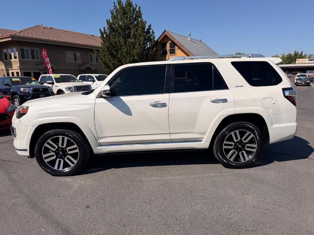 2019 Toyota 4Runner Image 4