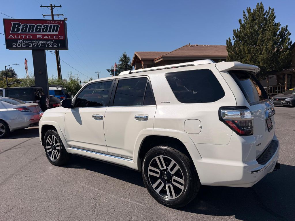 2019 Toyota 4Runner Image 5