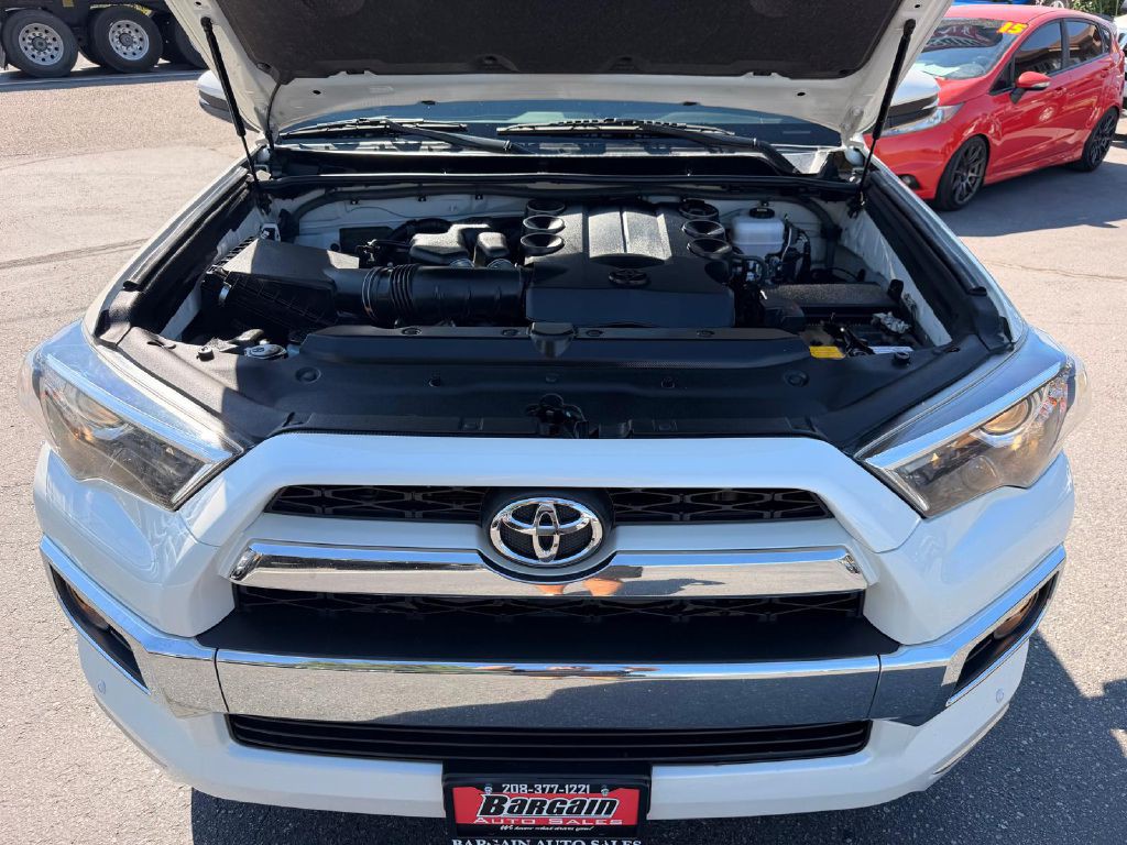 2019 Toyota 4Runner Image 10