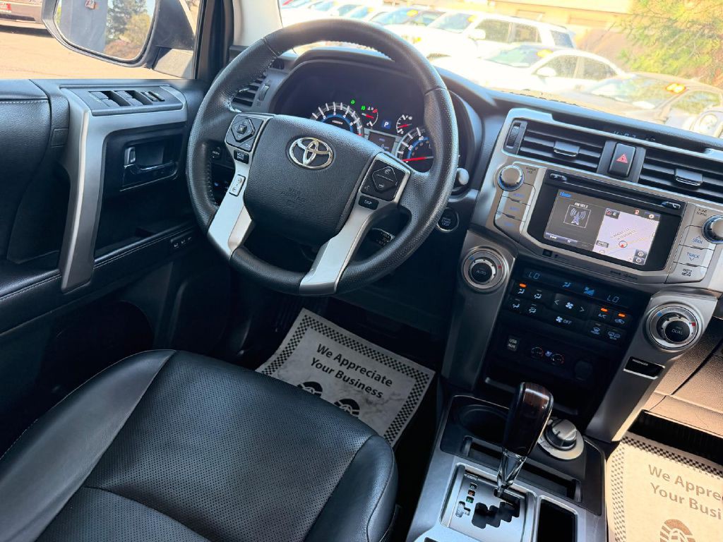 2019 Toyota 4Runner Image 21