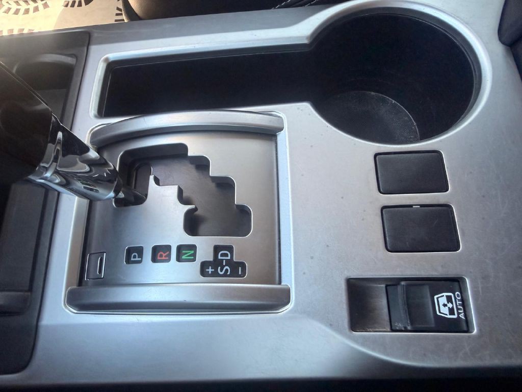 2019 Toyota 4Runner Image 23