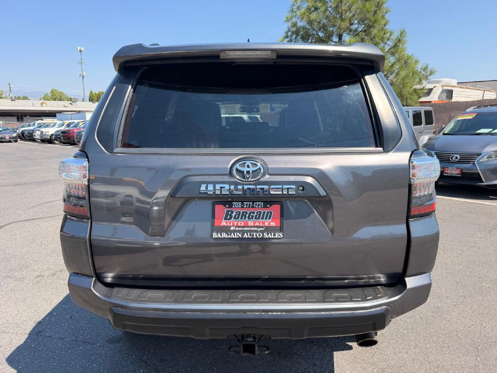 2018 Toyota 4Runner Image 6