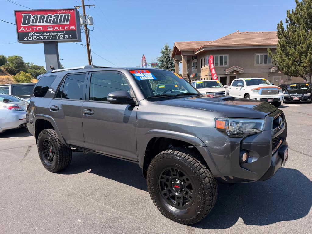 2018 Toyota 4Runner Image 9