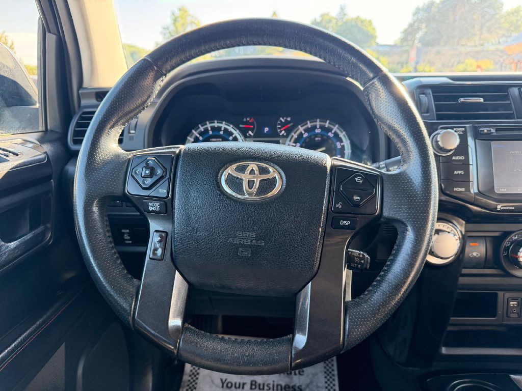 2018 Toyota 4Runner Image 18