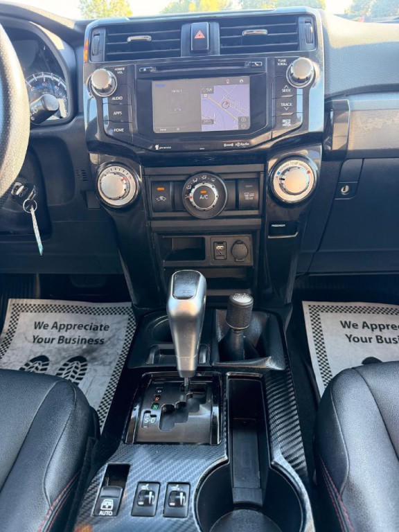 2018 Toyota 4Runner Image 19