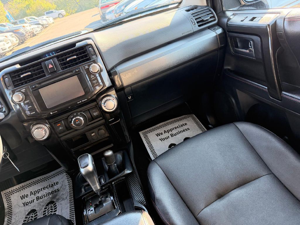 2018 Toyota 4Runner Image 21