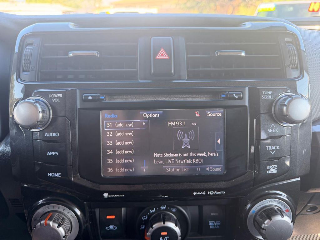 2018 Toyota 4Runner Image 25