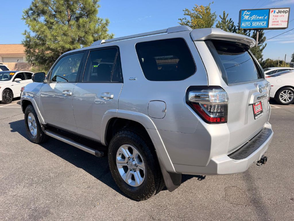 2015 Toyota 4Runner Image 5