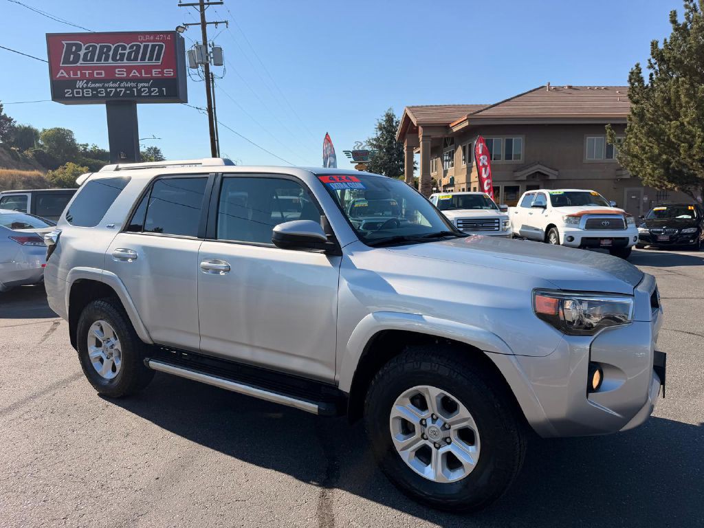 2015 Toyota 4Runner Image 9