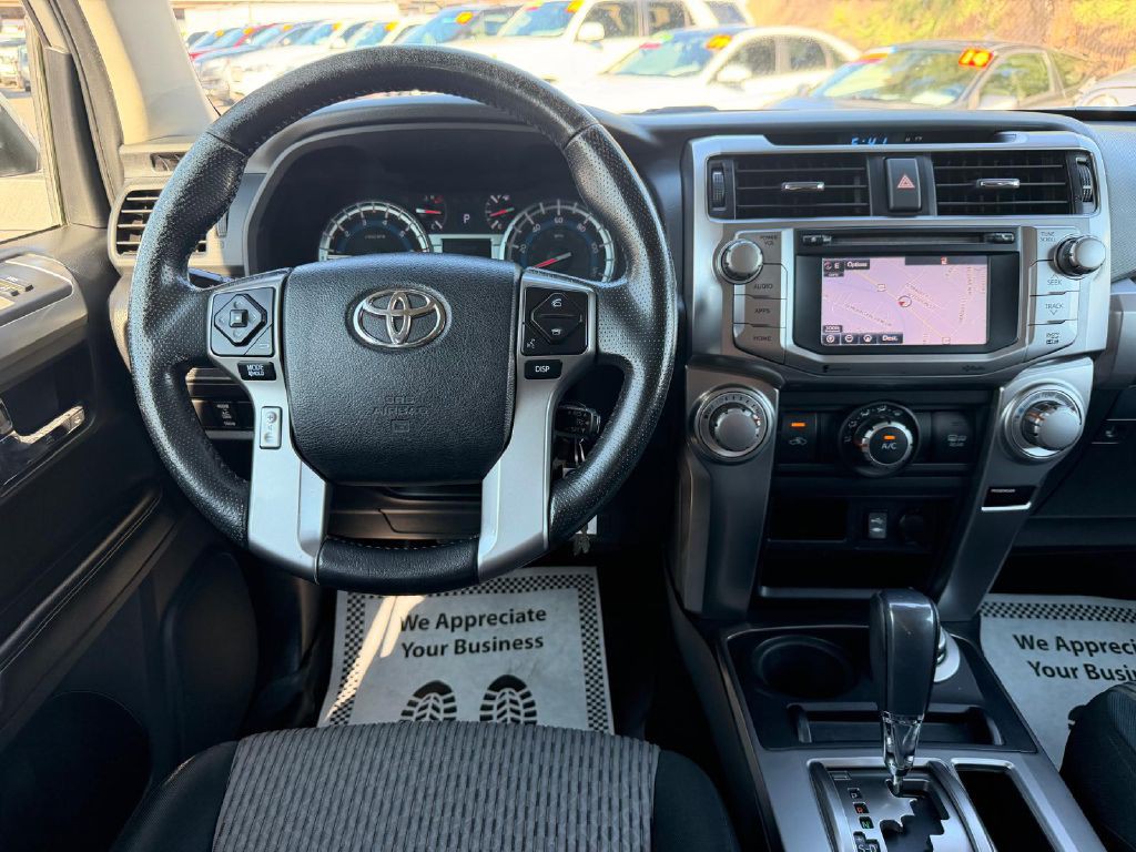 2015 Toyota 4Runner Image 17