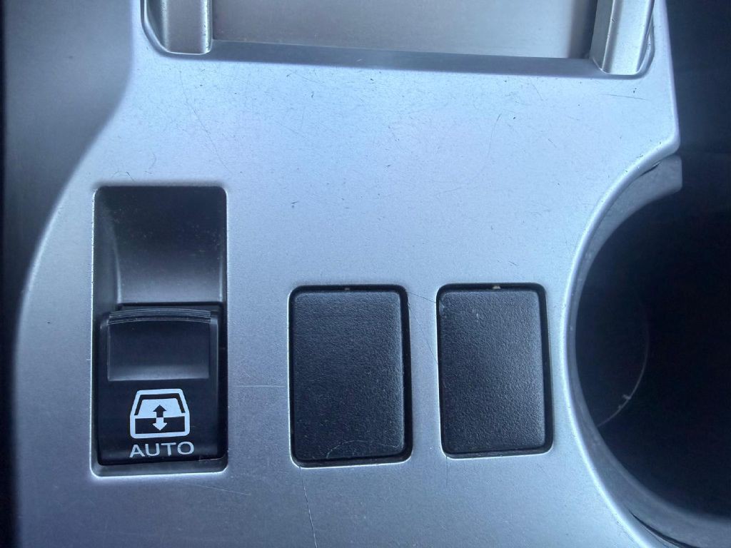 2015 Toyota 4Runner Image 22
