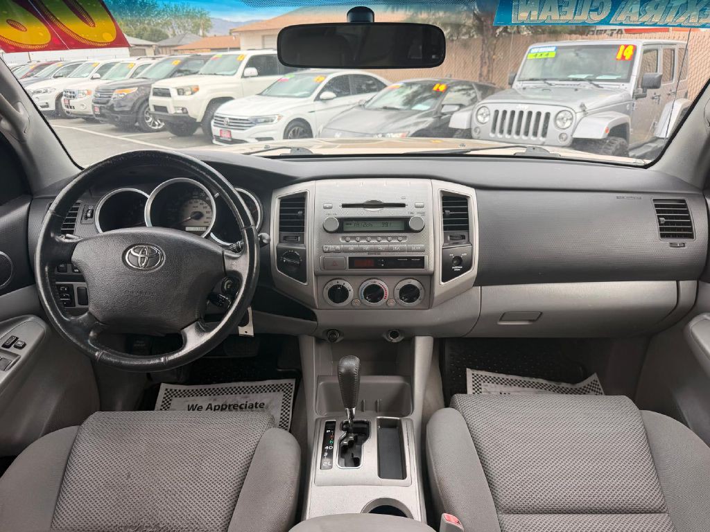 2006 Toyota Tacoma Image 18
