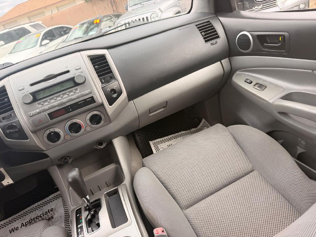 2006 Toyota Tacoma Image 23