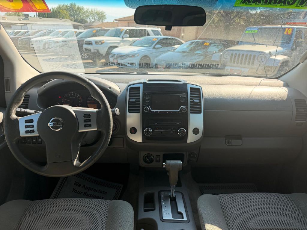 2018 Nissan Frontier Image 16