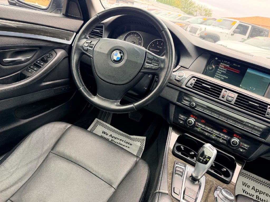 2013 BMW 5 Series Image 20