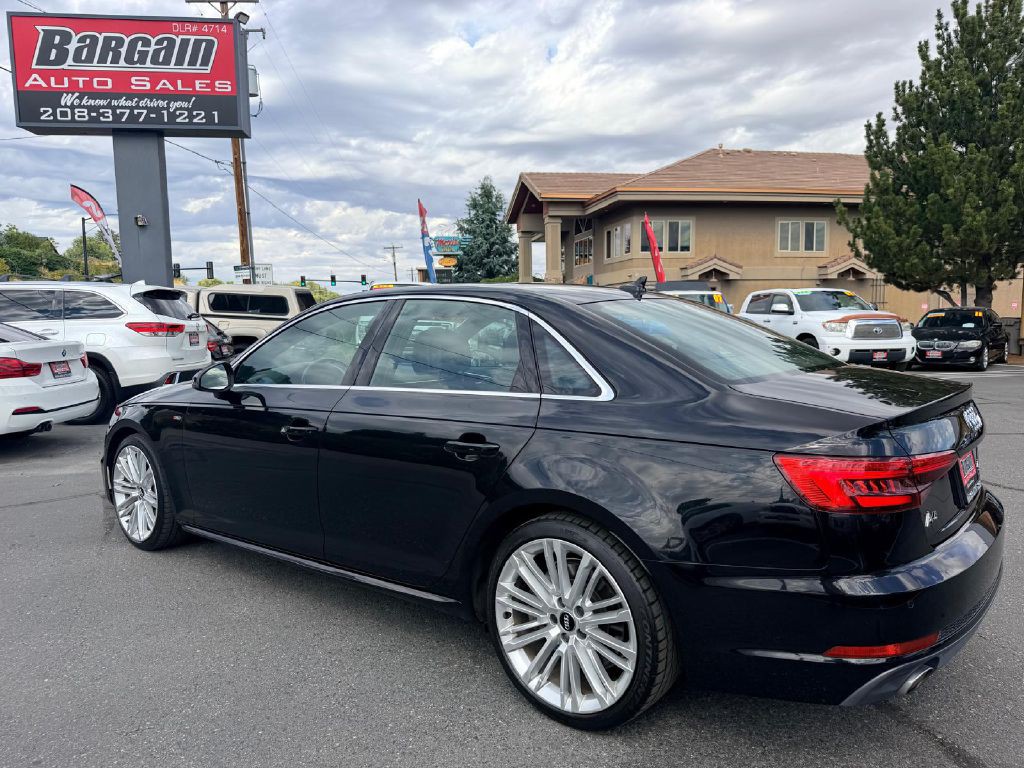 2017 Audi A4 Image 5