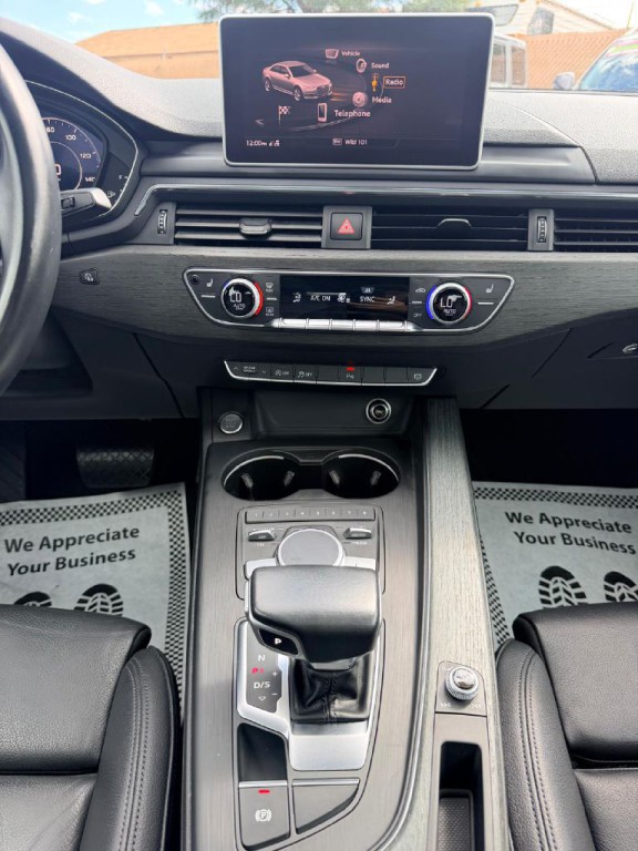2017 Audi A4 Image 19