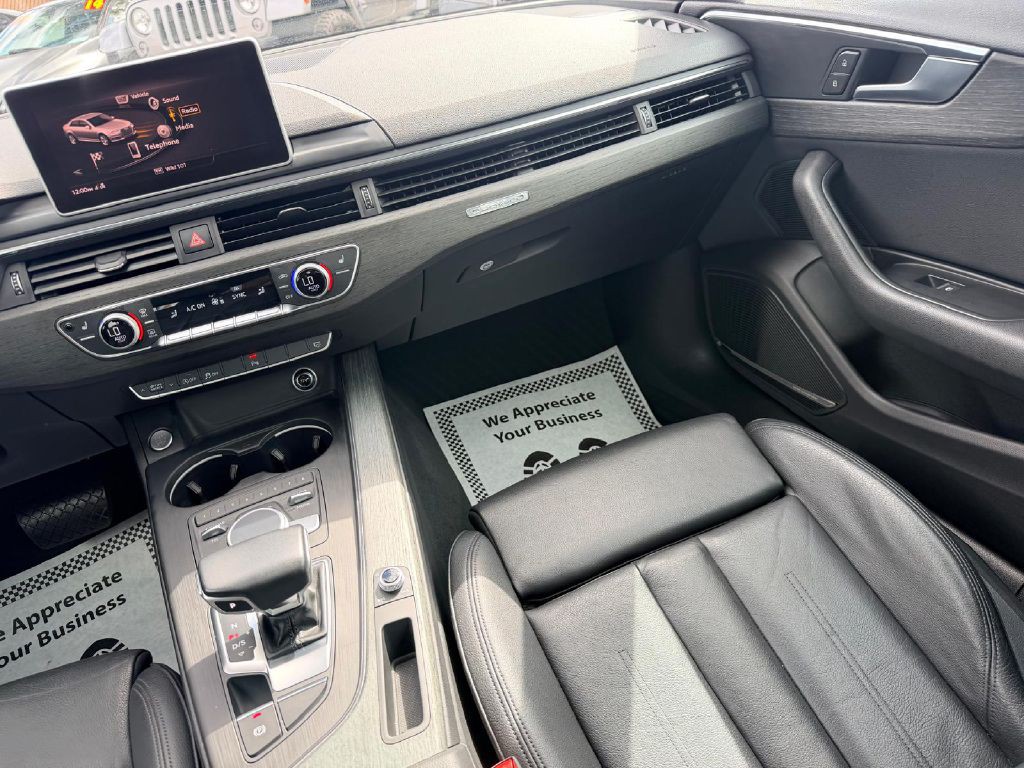 2017 Audi A4 Image 21