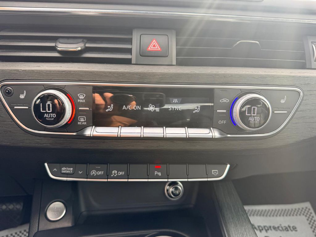 2017 Audi A4 Image 24