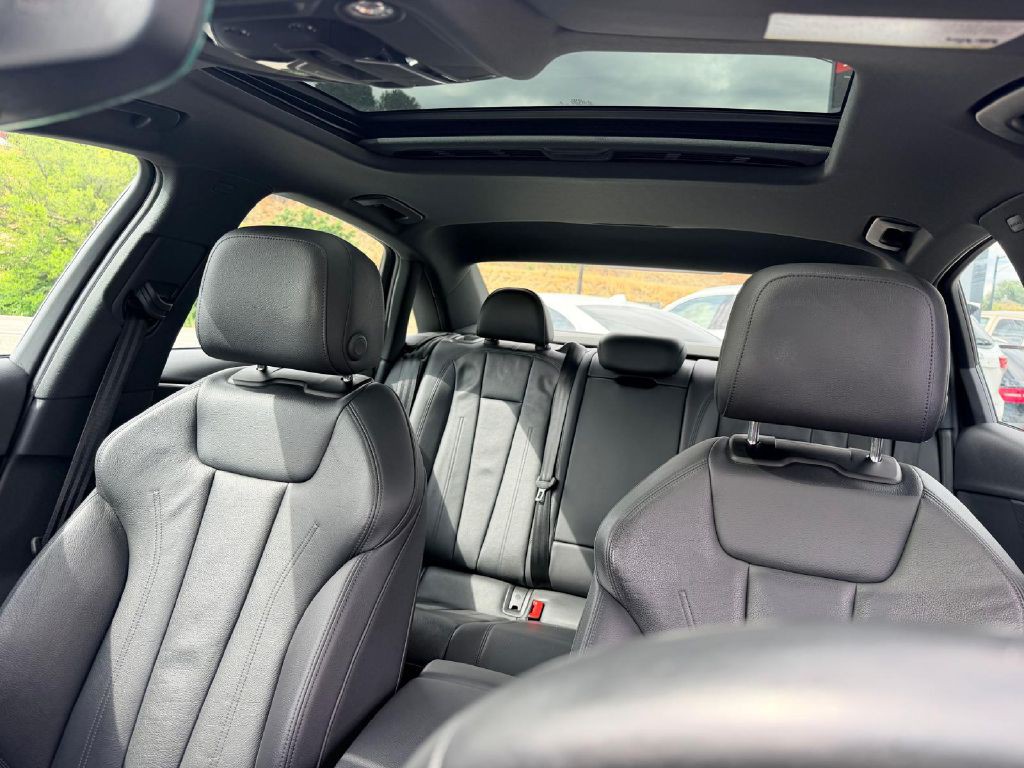 2017 Audi A4 Image 33
