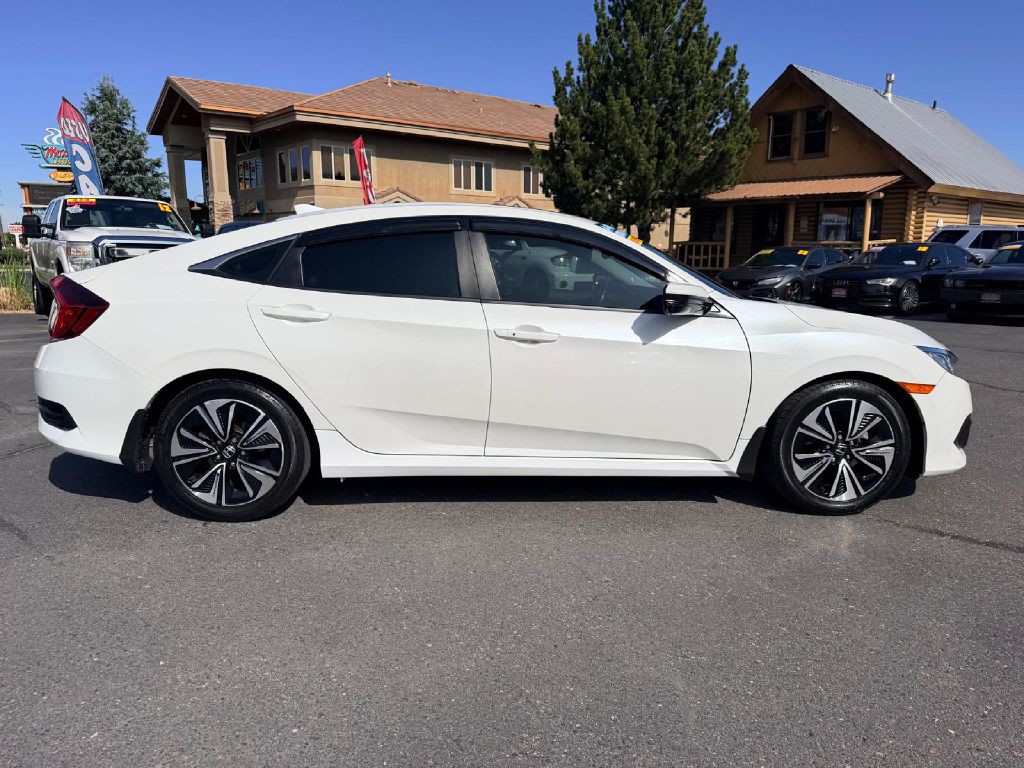 2016 Honda Civic Image 8