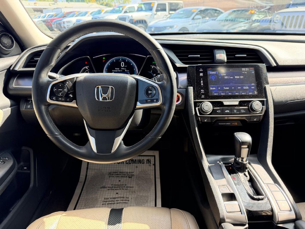 2016 Honda Civic Image 17
