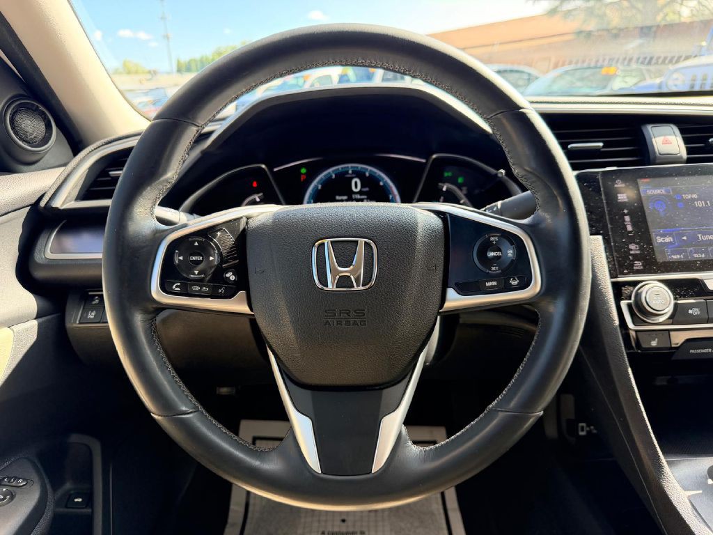 2016 Honda Civic Image 18