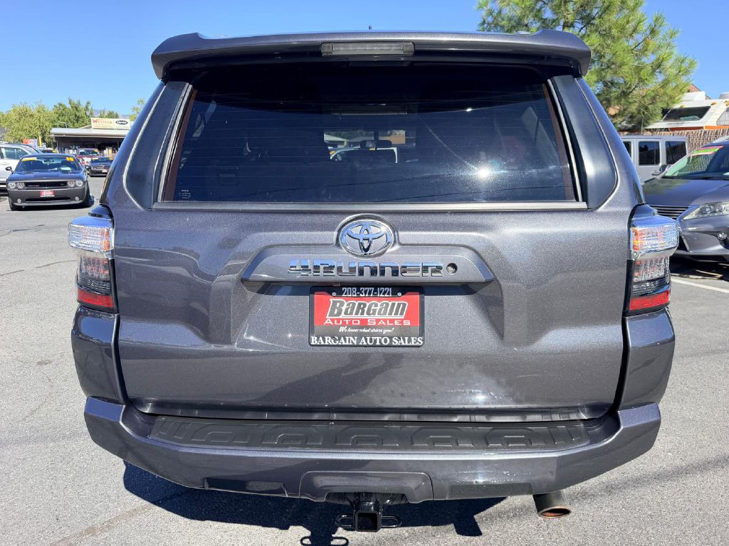 2018 Toyota 4Runner Image 6