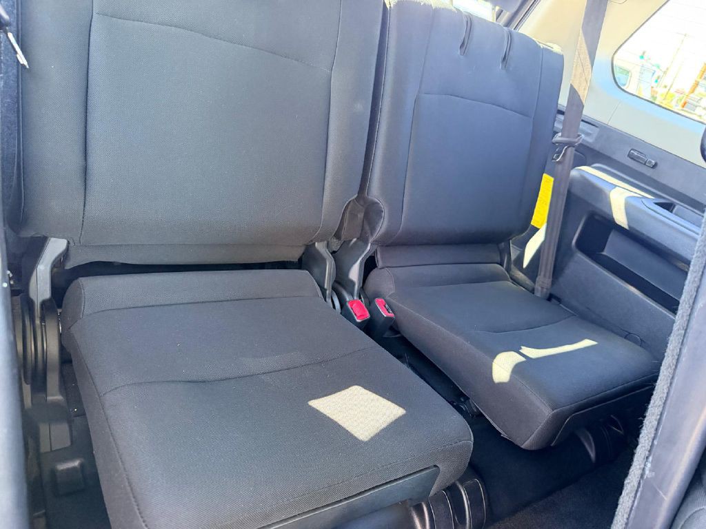 2018 Toyota 4Runner Image 17