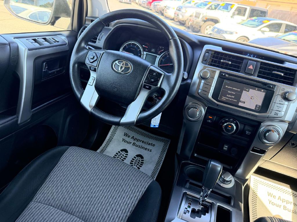 2018 Toyota 4Runner Image 22