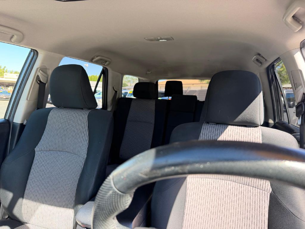 2018 Toyota 4Runner Image 35