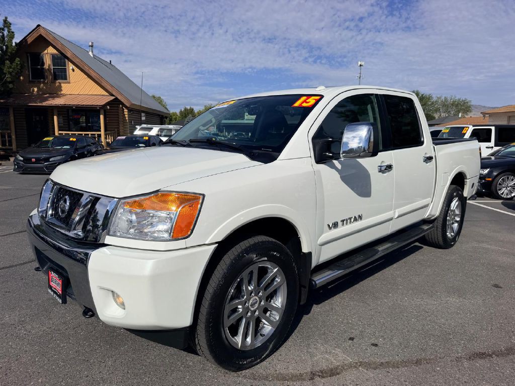 2015 Nissan Titan Image 3