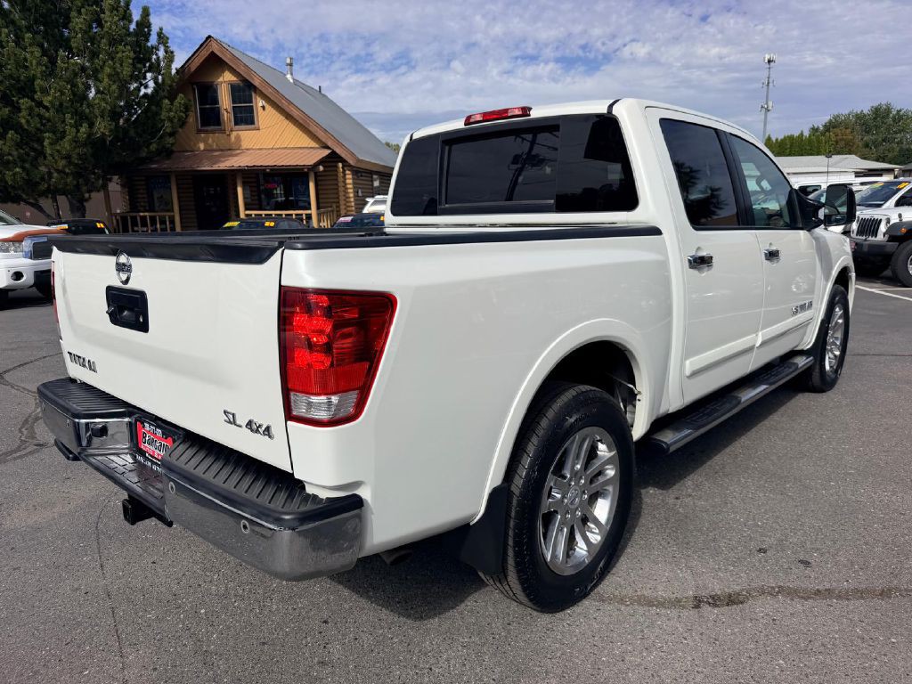 2015 Nissan Titan Image 7