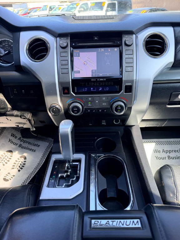 2015 Toyota Tundra Image 19