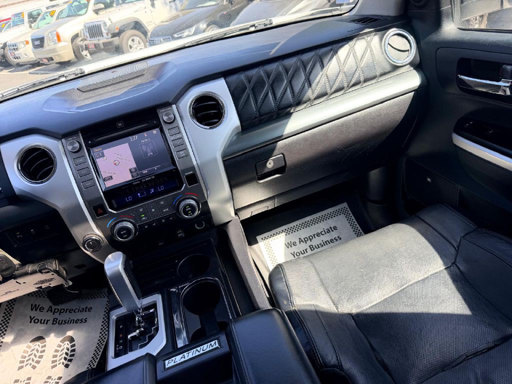 2015 Toyota Tundra Image 21