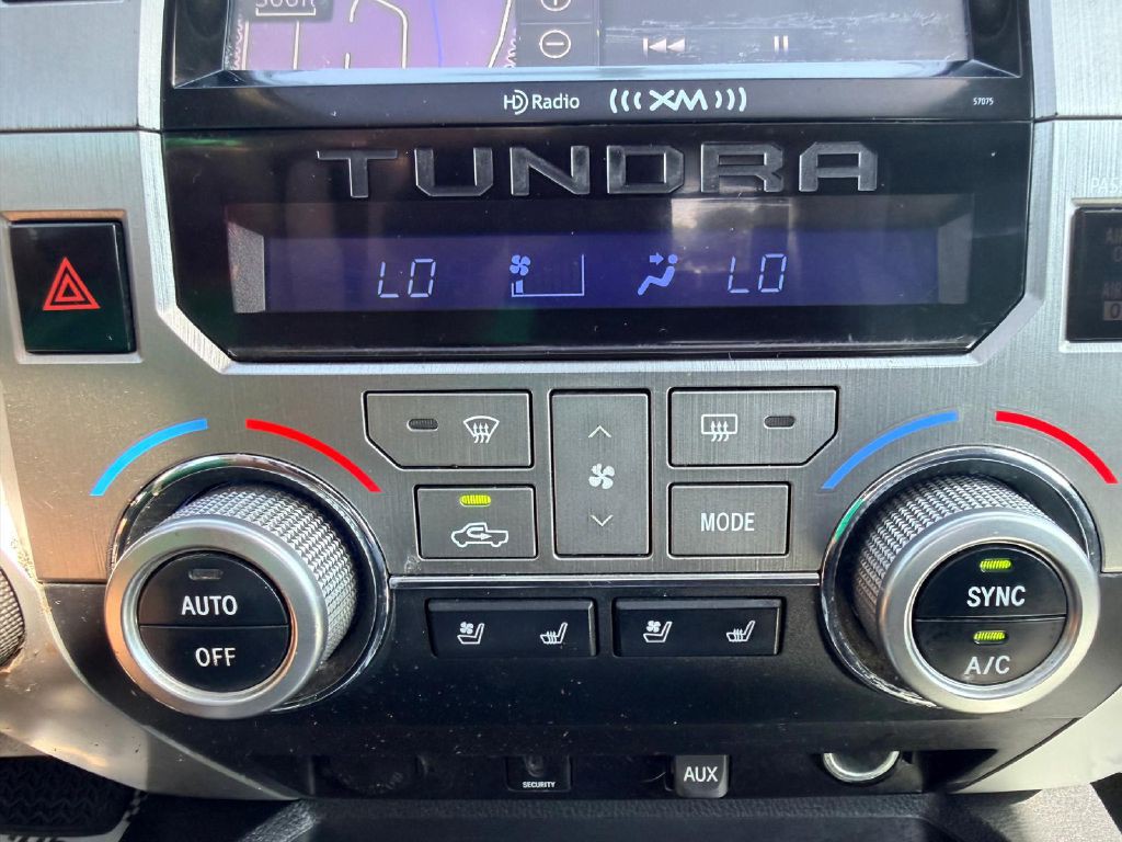 2015 Toyota Tundra Image 23
