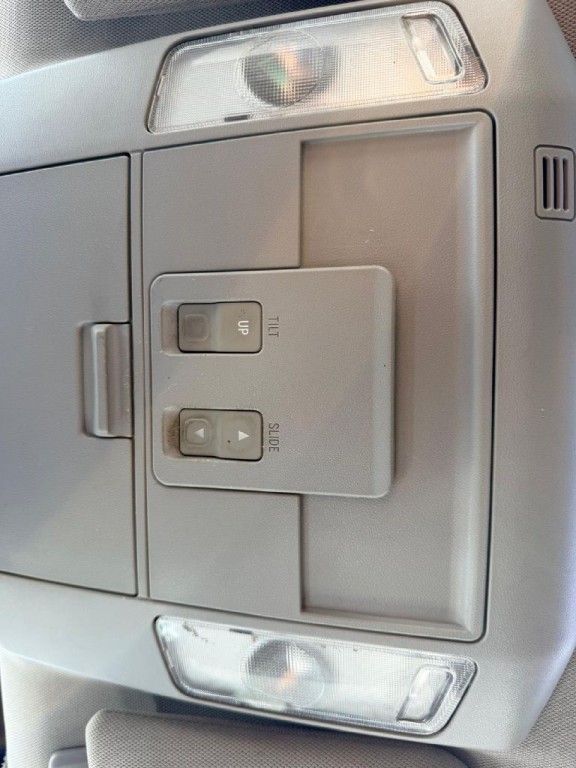 2015 Toyota Tundra Image 30