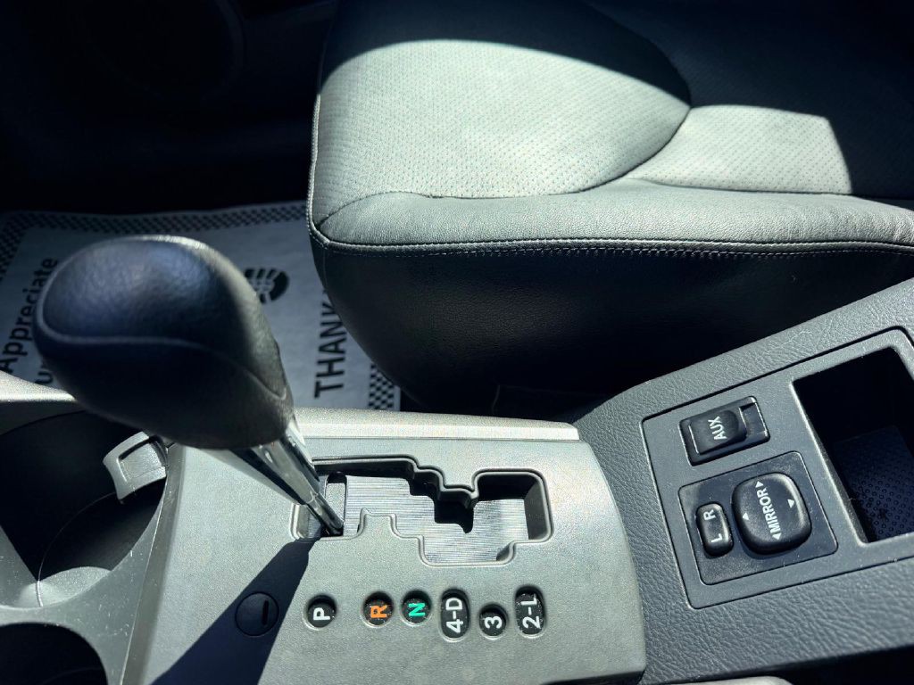 2009 Toyota Rav4 Image 22