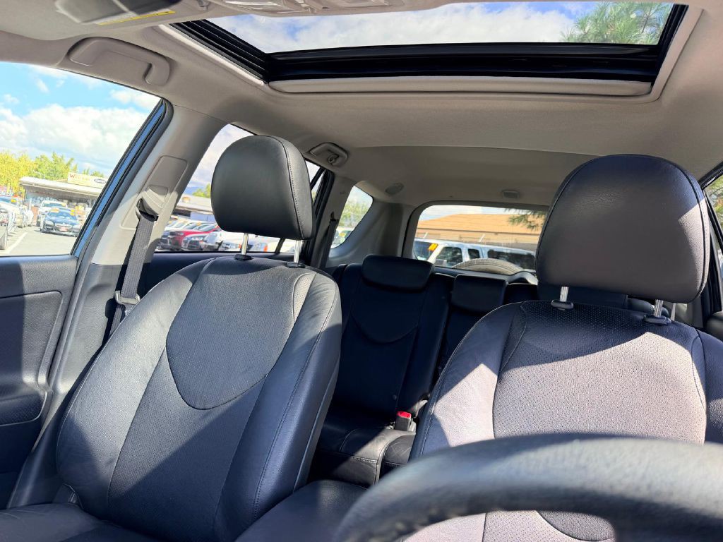 2009 Toyota Rav4 Image 32