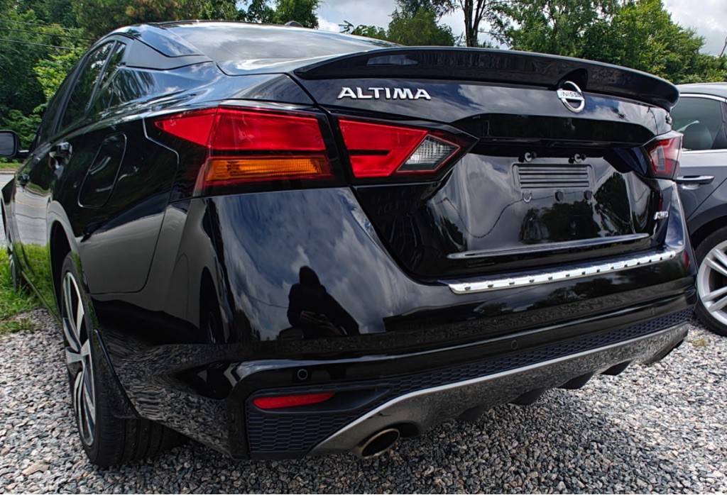 2020 Nissan Altima Image 3