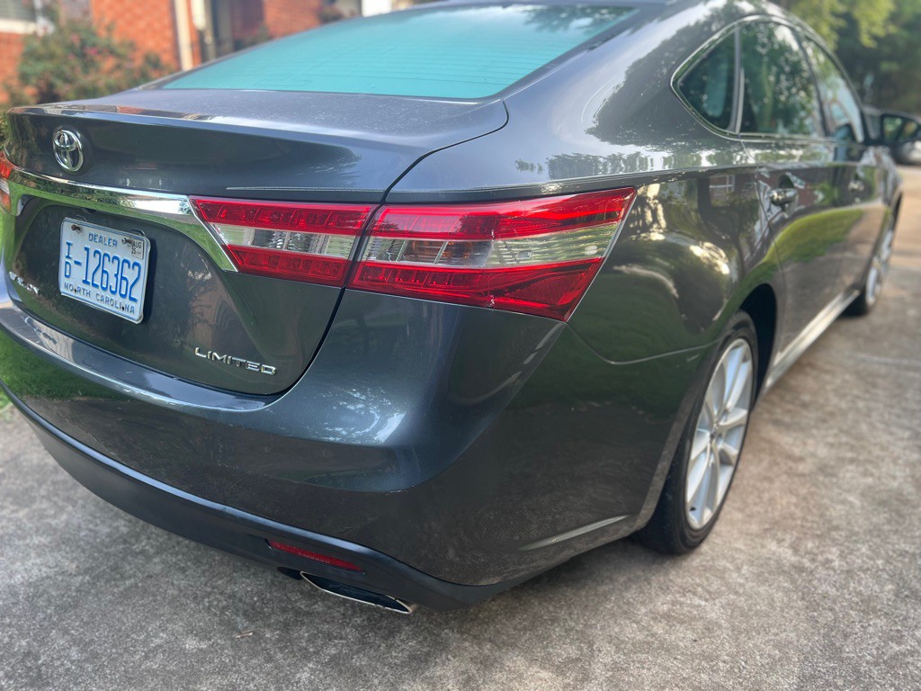2014 Toyota Avalon Image 4