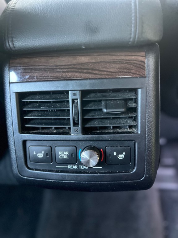2014 Toyota Avalon Image 8