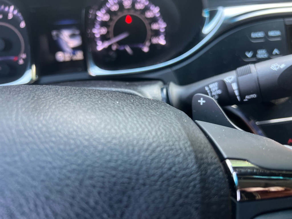 2014 Toyota Avalon Image 12