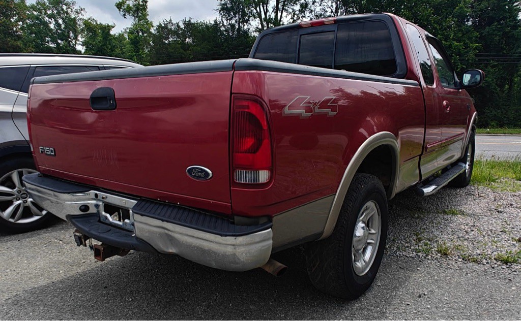 2002 Ford F-150 Image 3